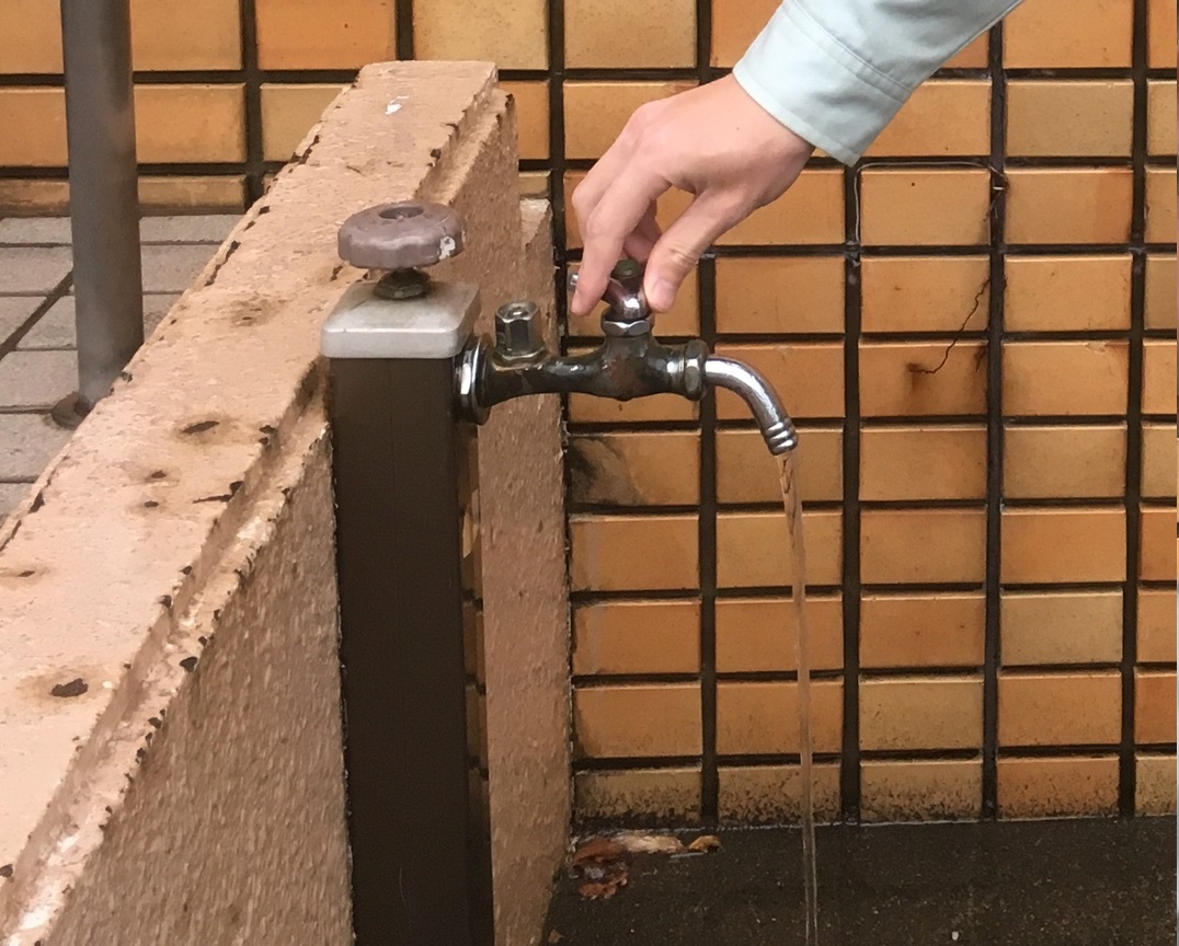 水道管の凍結防止と凍結したときの対処方法 維持管理課 上越市ガス水道局
